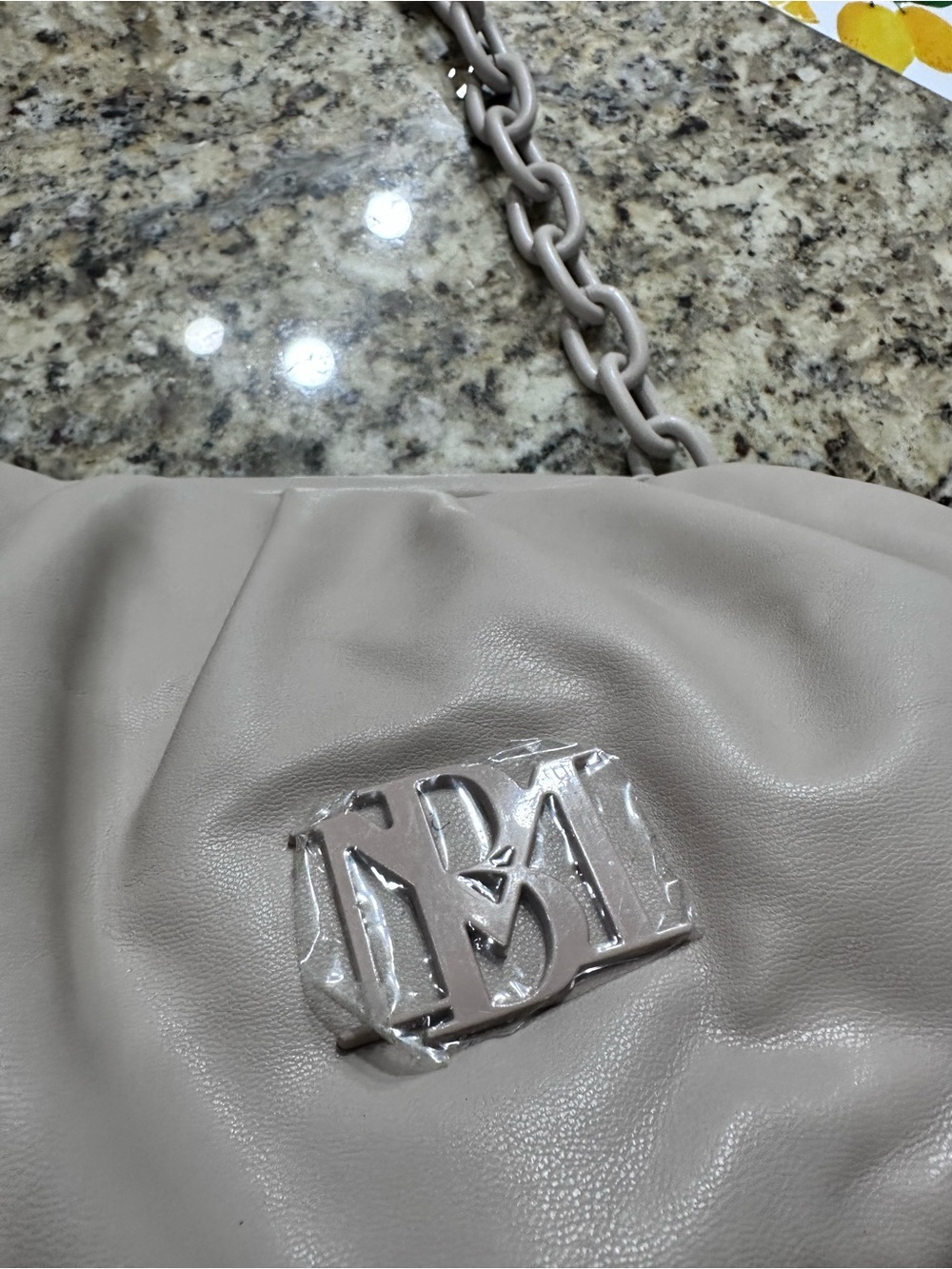 Badgley Mischka leather clutch-Chain-Handle Shoulder Bag Beige/Blush NWT - Picture 4 of 7